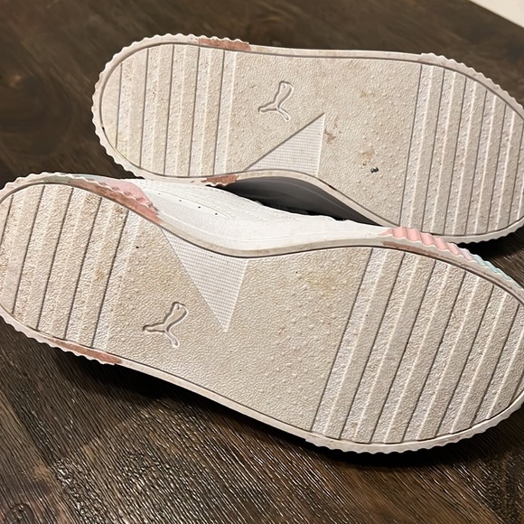 Puma Girls Sneakers - Picture 4 of 5